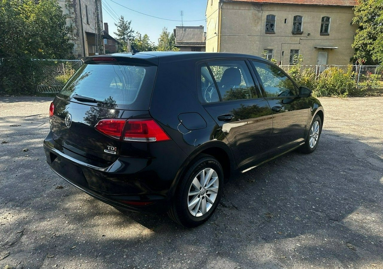 Volkswagen Golf VII VII 1,6 TDI 110KM 153TKM Klimatronik Navi Alu PDC 2015 Bez wkładu fi - Voiture: photos 3 Volkswagen Golf VII VII 1,6 TDI 110KM 153TKM Klimatronik Navi Alu PDC 2015 Bez wkładu fi - Voiture: photos 3