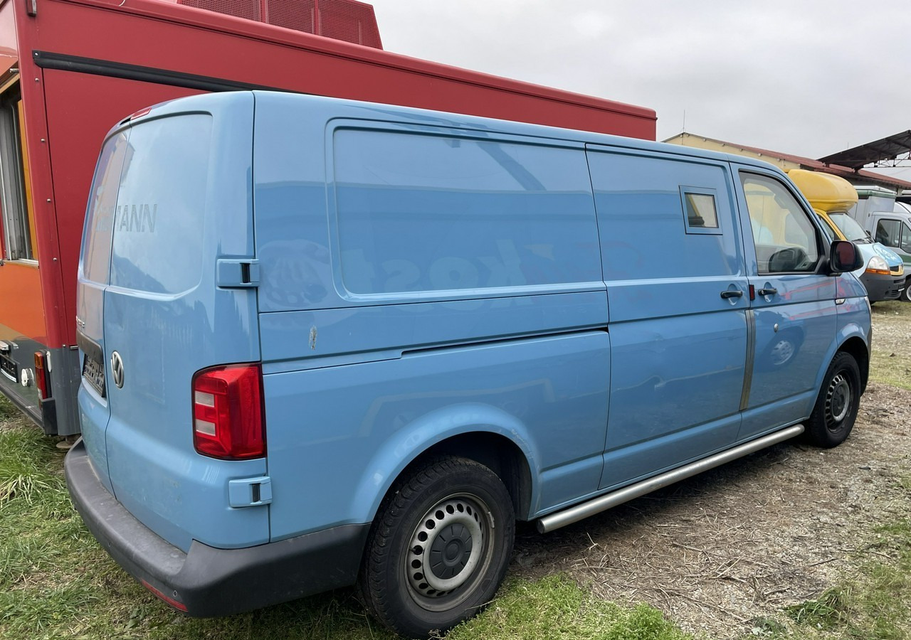 Volkswagen Transporter T6 Transporter Bankowóz kuloodporny opanceżony Model 2018 - Fourgon blindé: photos 3 Volkswagen Transporter T6 Transporter Bankowóz kuloodporny opanceżony Model 2018 - Fourgon blindé: photos 3
