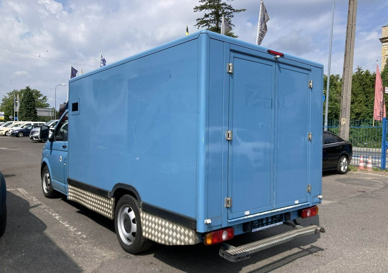 Volkswagen Transporter Trasporter T5 Bankowóz kuloodporny opanceżony Model 2015 - Fourgon blindé: photos 5 Volkswagen Transporter Trasporter T5 Bankowóz kuloodporny opanceżony Model 2015 - Fourgon blindé: photos 5