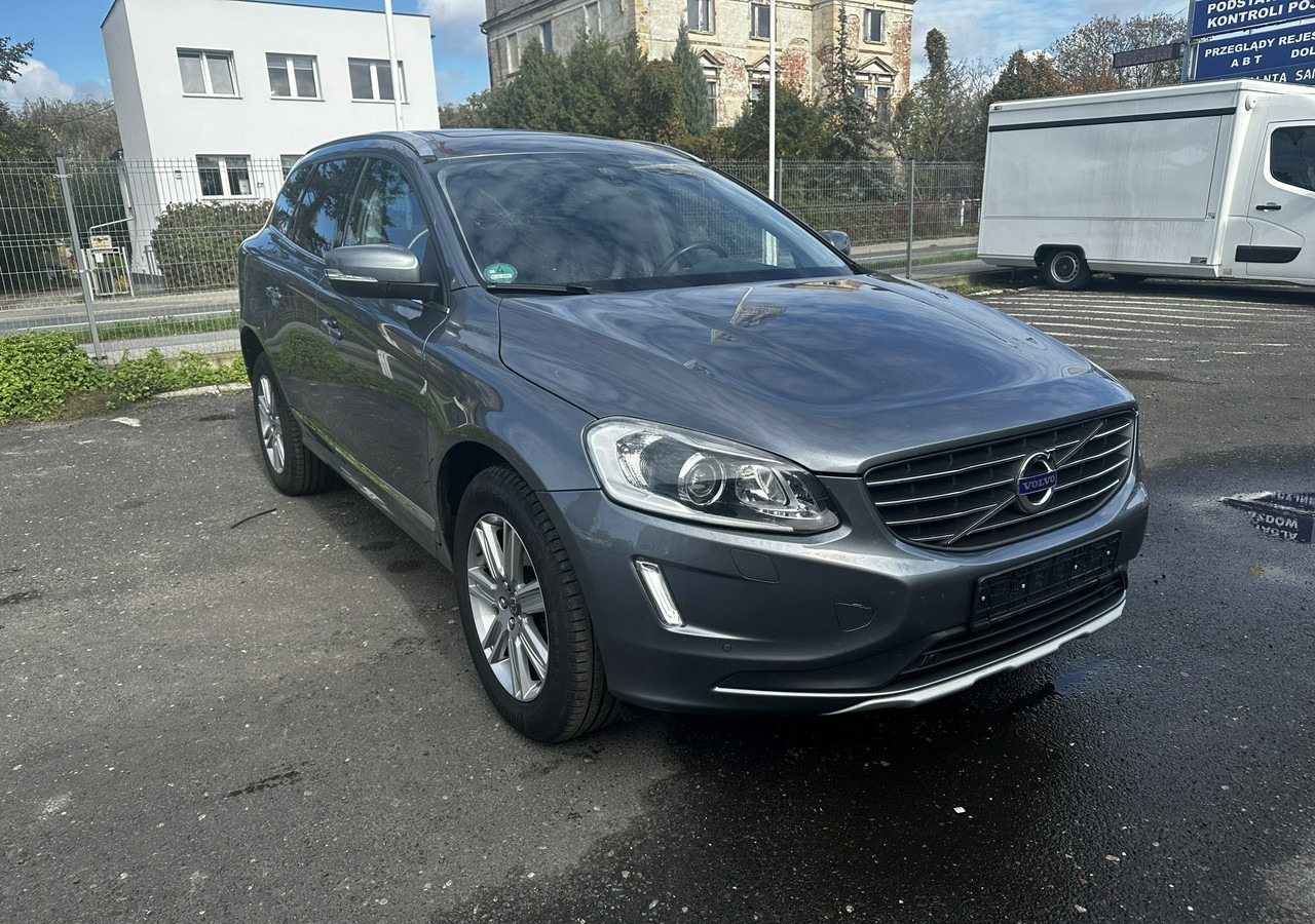 Volvo XC60 I Volvo XC 60 D4AWD Bogate wyposażenie 2017 - SUV: photos 1 Volvo XC60 I Volvo XC 60 D4AWD Bogate wyposażenie 2017 - SUV: photos 1