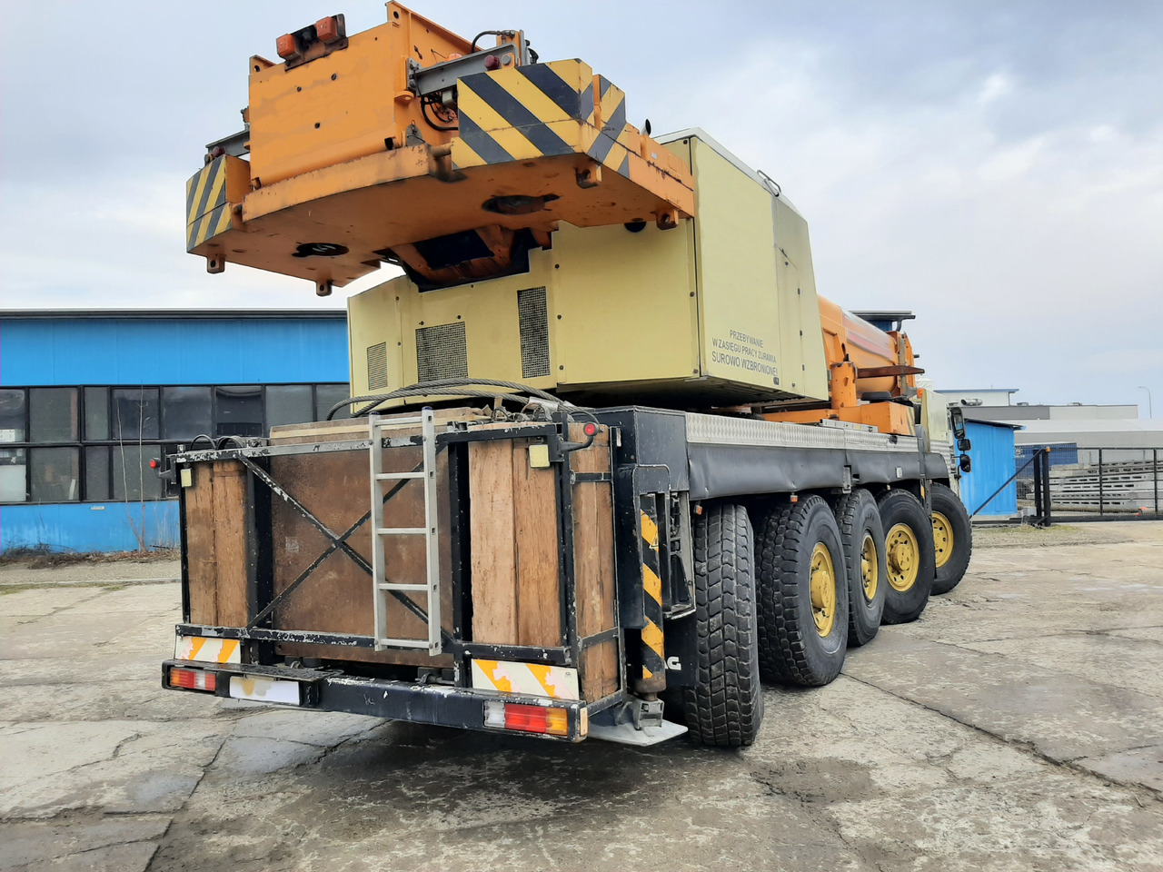 TEREX DEMAG AC100 - Grue automotrice lente: photos 4 TEREX DEMAG AC100 - Grue automotrice lente: photos 4