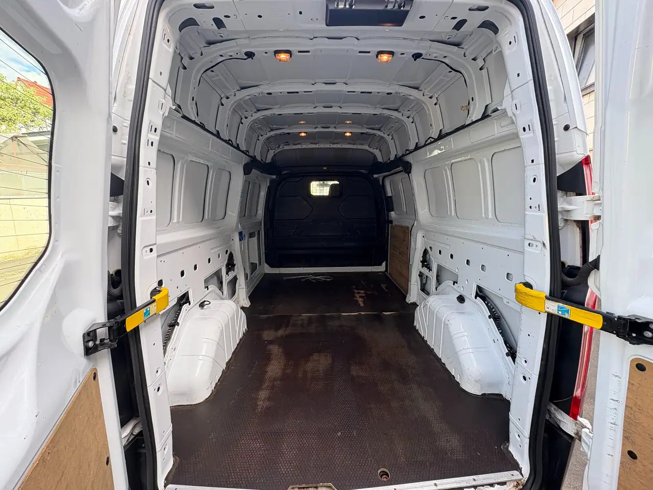 Ford Transit Custom 300 L2 H2 Motorschaden - Fourgon utilitaire: photos 5 Ford Transit Custom 300 L2 H2 Motorschaden - Fourgon utilitaire: photos 5