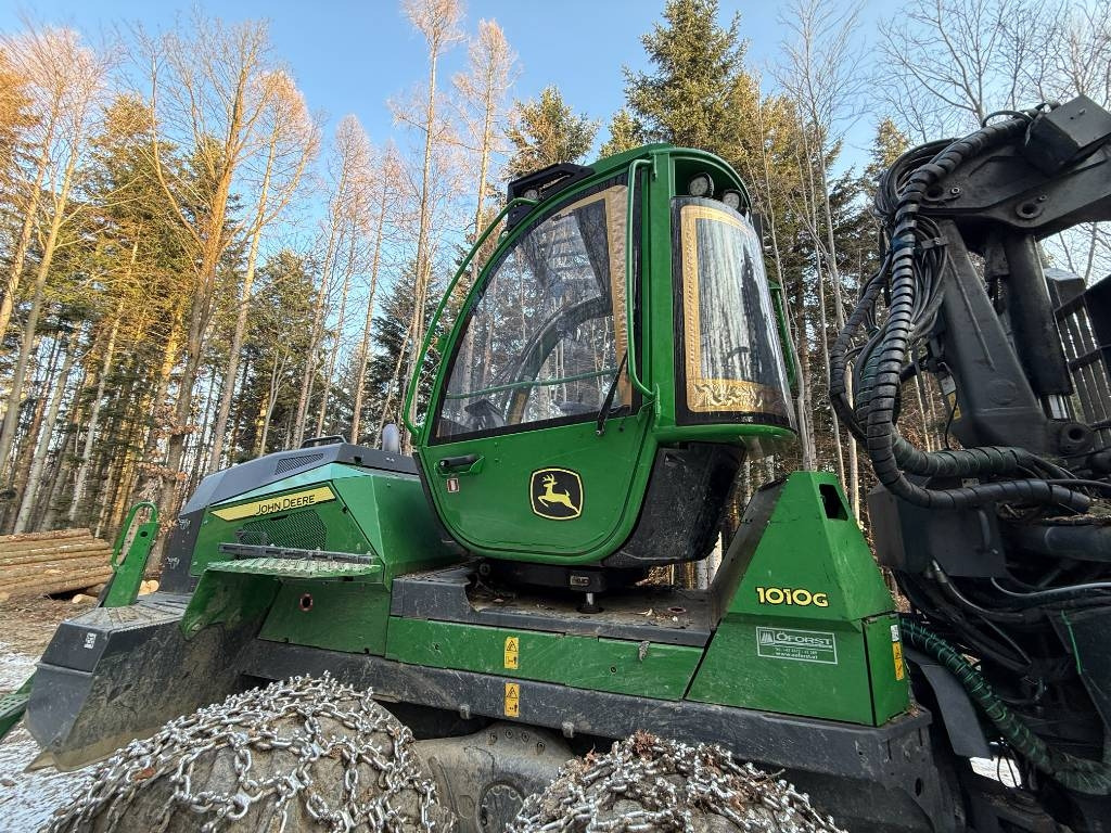 John Deere 1010G - Porteur: photos 5 John Deere 1010G - Porteur: photos 5