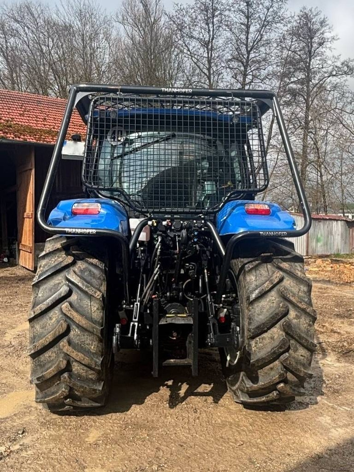 New Holland T5.110 AutoCommand  - Tracteur forestier: photos 5 New Holland T5.110 AutoCommand  - Tracteur forestier: photos 5