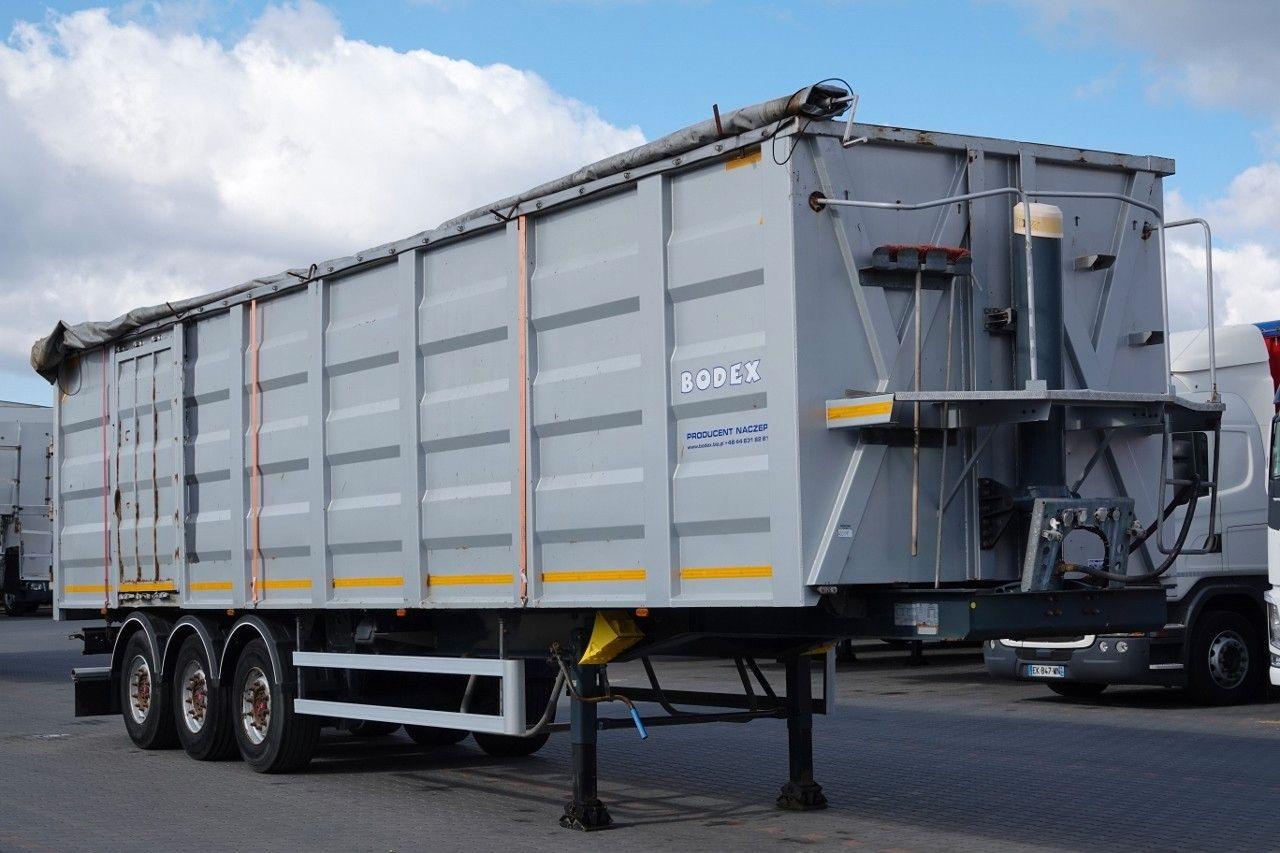 BODEX / WYWROTKA 65 M3 / STALOWA / DO ZŁOMU / OŚ - Semi-remorque benne: photos 1 BODEX / WYWROTKA 65 M3 / STALOWA / DO ZŁOMU / OŚ - Semi-remorque benne: photos 1