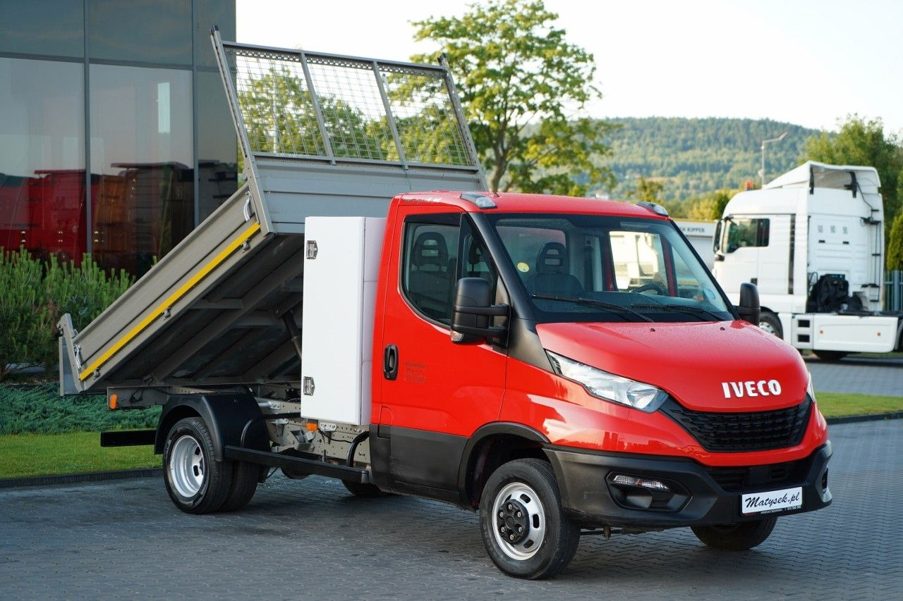 Iveco DAILY 35C12D / - Véhicule utilitaire benne: photos 1 Iveco DAILY 35C12D / - Véhicule utilitaire benne: photos 1
