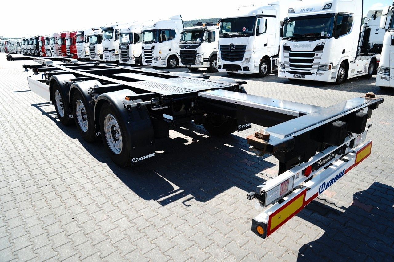 Krone / NACZEPA PODKONTENEROWA / MAŁO UŻYWANA / UNIWER - Semi-remorque porte-conteneur/ Caisse mobile: photos 4 Krone / NACZEPA PODKONTENEROWA / MAŁO UŻYWANA / UNIWER - Semi-remorque porte-conteneur/ Caisse mobile: photos 4