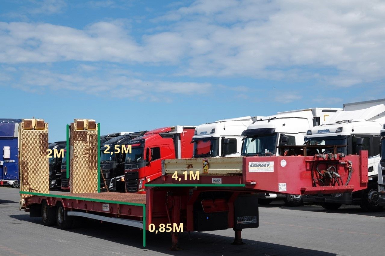 LAWETA NISKOPODWOZIOWA / NAJAZDY HYDRAULICZNE / - Semi-remorque surbaissé: photos 2 LAWETA NISKOPODWOZIOWA / NAJAZDY HYDRAULICZNE / - Semi-remorque surbaissé: photos 2