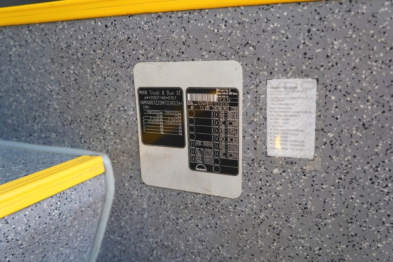 Bus interurbain MAN INTERCITY / EURO6 / PRZEBIEG 63000 KM / SPROWADZ: photos 18 Bus interurbain MAN INTERCITY / EURO6 / PRZEBIEG 63000 KM / SPROWADZ: photos 18