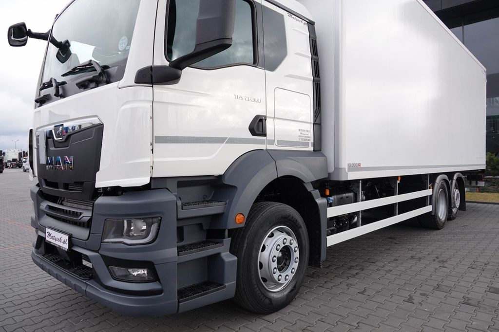 MAN TGS 26.360 / 6x2 / CHŁODNIA -8,2 M / SUPRA 850MT - Camion frigorifique: photos 3 MAN TGS 26.360 / 6x2 / CHŁODNIA -8,2 M / SUPRA 850MT - Camion frigorifique: photos 3