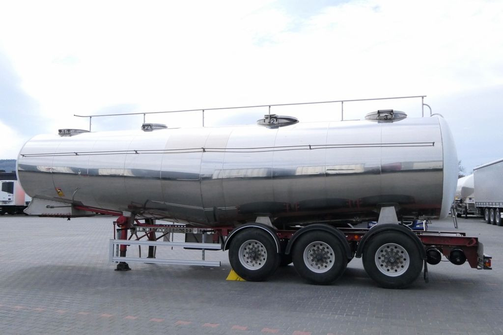 Menci ETA / FOOD LIQUID TANK TRAILER/32000 L/ 4 CHAMBE - Semi-remorque citerne: photos 3 Menci ETA / FOOD LIQUID TANK TRAILER/32000 L/ 4 CHAMBE - Semi-remorque citerne: photos 3