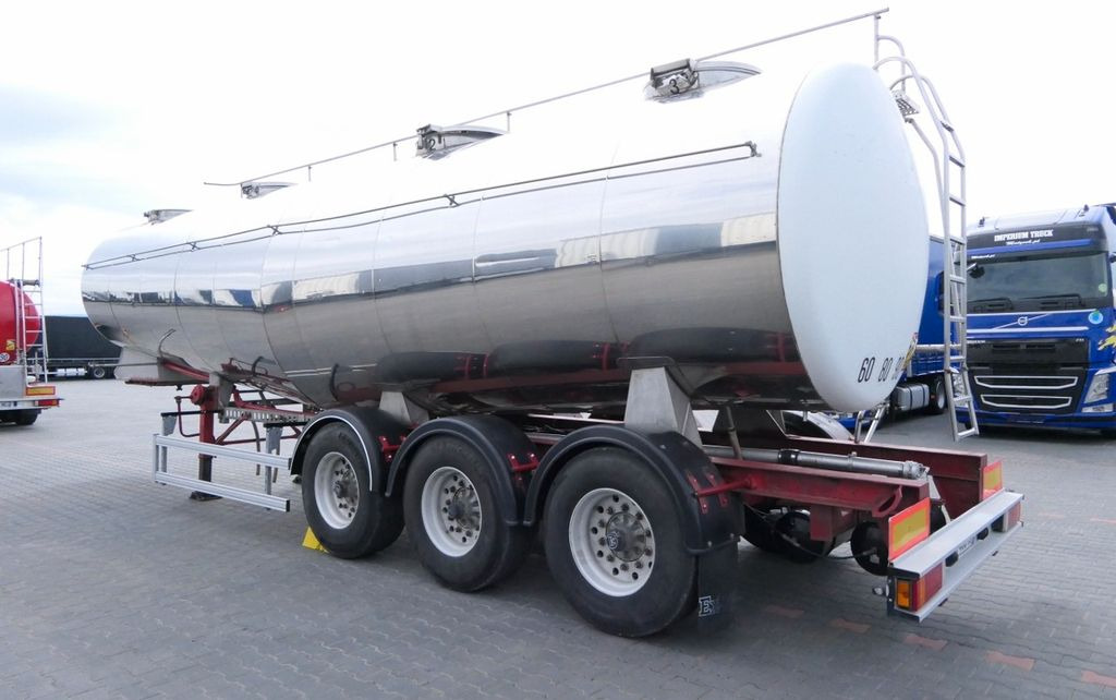 Menci ETA / FOOD LIQUID TANK TRAILER/32000 L/ 4 CHAMBE - Semi-remorque citerne: photos 4 Menci ETA / FOOD LIQUID TANK TRAILER/32000 L/ 4 CHAMBE - Semi-remorque citerne: photos 4