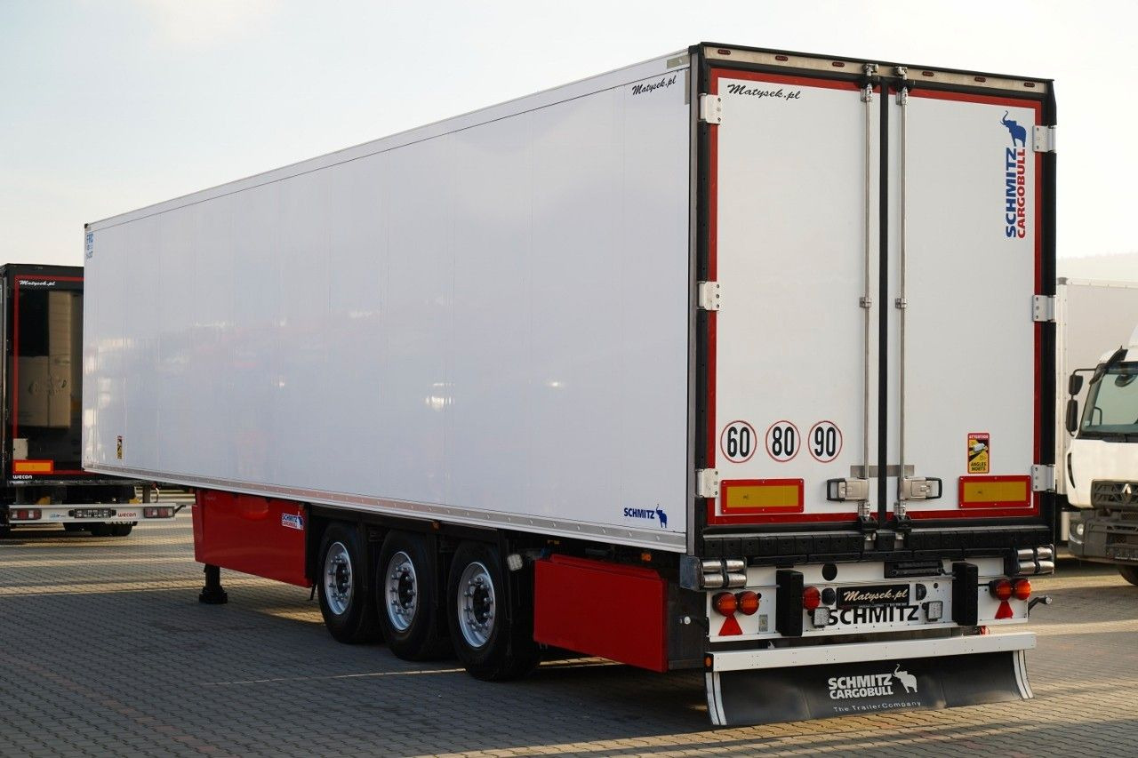 Schmitz Cargobull CHŁODNIA / CARRIER VECTOR 1550 / 2x OŚ PODNOSZO - Semi-remorque frigorifique: photos 4 Schmitz Cargobull CHŁODNIA / CARRIER VECTOR 1550 / 2x OŚ PODNOSZO - Semi-remorque frigorifique: photos 4