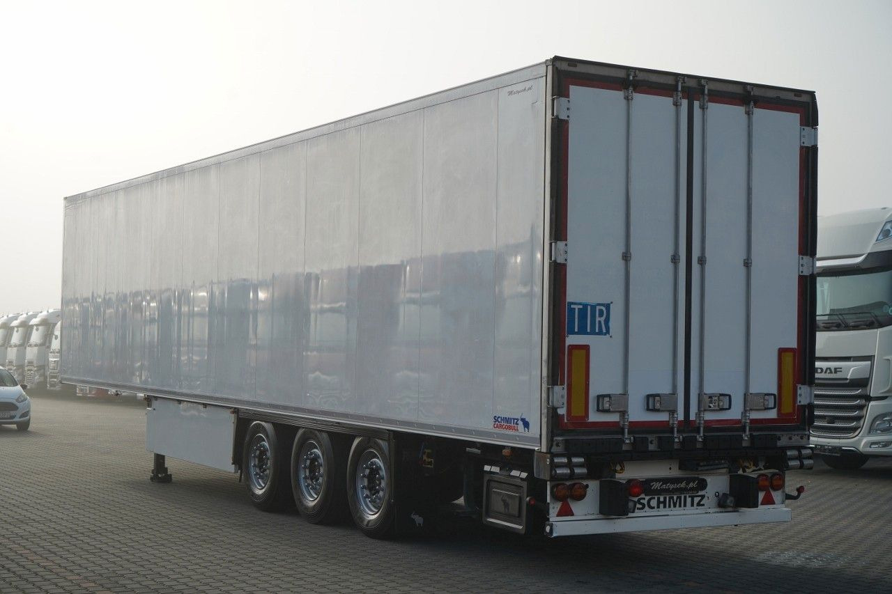 Schmitz Cargobull / CHŁODNIA / THERMO KING SLX 300 / HAKÓWKA / OŚ - Semi-remorque frigorifique: photos 4 Schmitz Cargobull / CHŁODNIA / THERMO KING SLX 300 / HAKÓWKA / OŚ - Semi-remorque frigorifique: photos 4