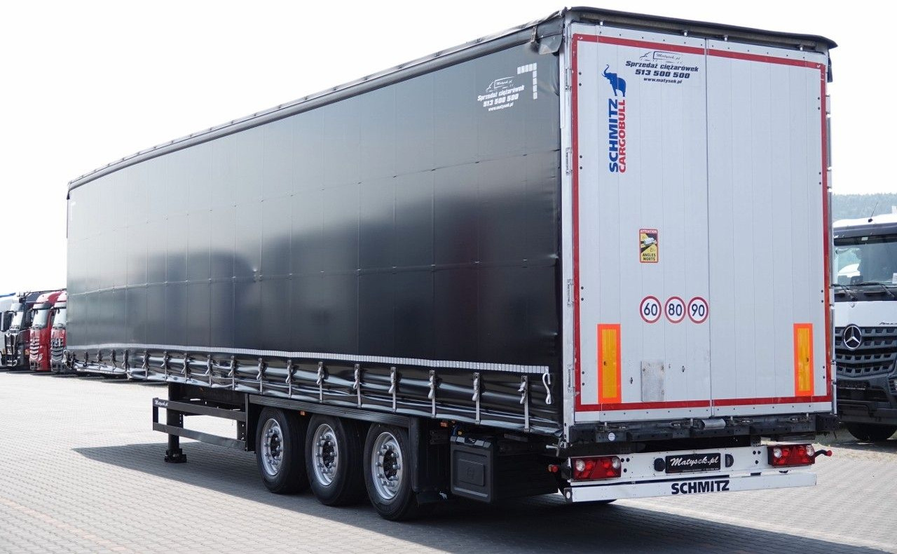 Schmitz Cargobull FIRANKA / VARIOS / 385/55 R22,5 / DACH PODNOSZO - Semi-remorque rideaux coulissants: photos 3 Schmitz Cargobull FIRANKA / VARIOS / 385/55 R22,5 / DACH PODNOSZO - Semi-remorque rideaux coulissants: photos 3