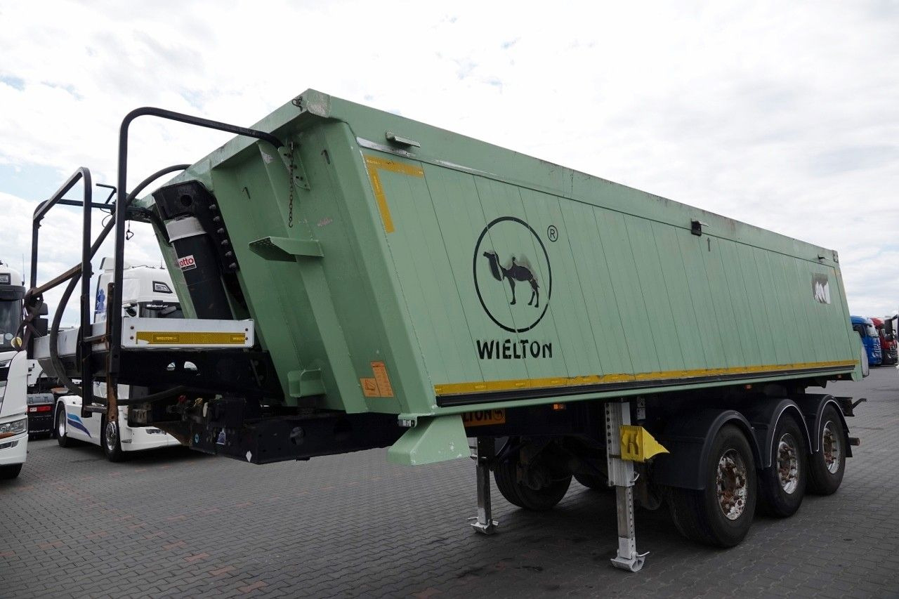 Schmitz Cargobull WYWROTKA 40 M3 / MULDA ALUMINIOWA / OŚ PODNOSZON - Semi-remorque benne: photos 3 Schmitz Cargobull WYWROTKA 40 M3 / MULDA ALUMINIOWA / OŚ PODNOSZON - Semi-remorque benne: photos 3