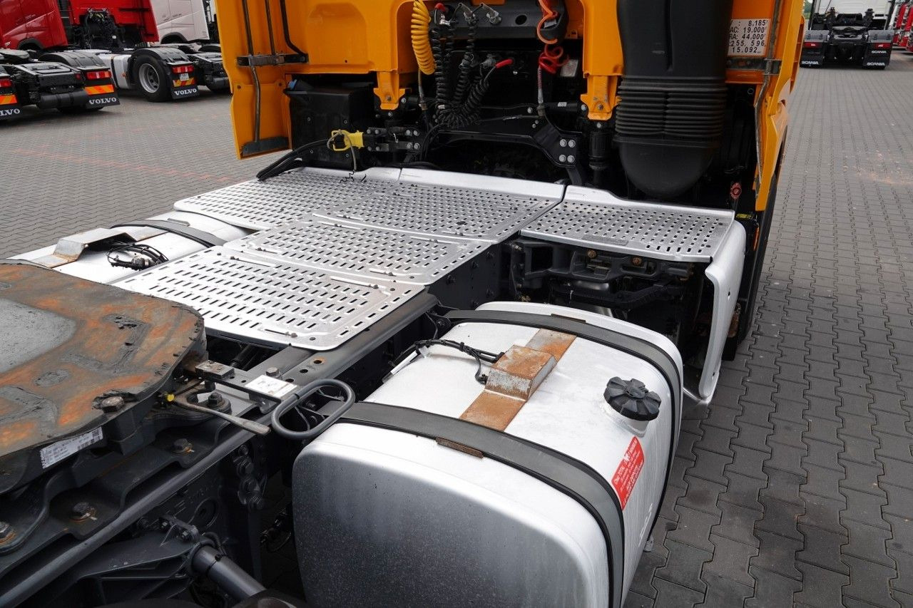 Tracteur routier DAF XF 480 / SPACE CAB / 2018 R / SPROWADZONY / PO: photos 11 Tracteur routier DAF XF 480 / SPACE CAB / 2018 R / SPROWADZONY / PO: photos 11