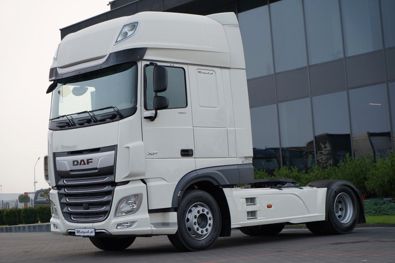DAF XF 480 / SUPER SPACE CAB / OPONY 100% / 2021 ROK - Tracteur routier: photos 3 DAF XF 480 / SUPER SPACE CAB / OPONY 100% / 2021 ROK - Tracteur routier: photos 3