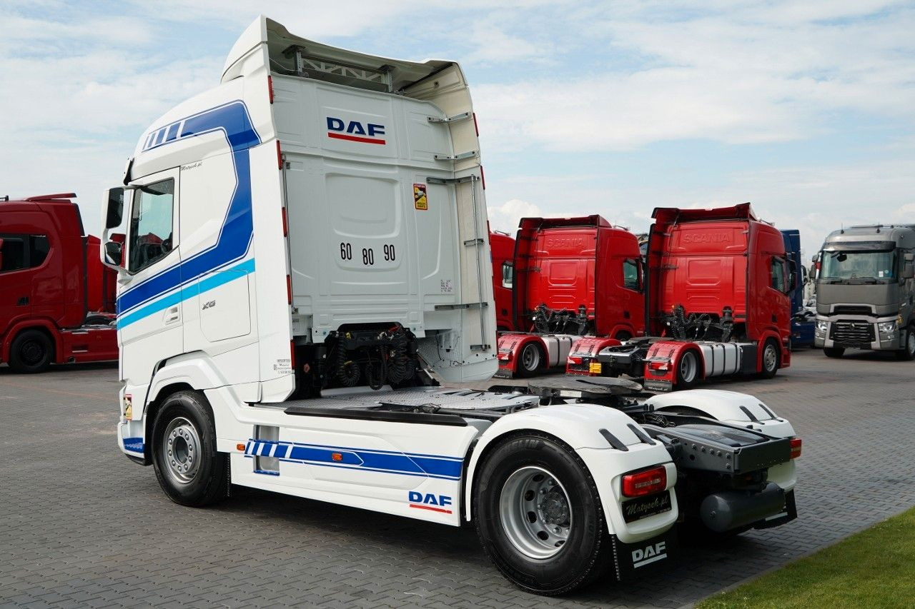 DAF XG 530 / RETARDER / FULL AIRMATIC / I-PARK COOL - Tracteur routier: photos 3 DAF XG 530 / RETARDER / FULL AIRMATIC / I-PARK COOL - Tracteur routier: photos 3