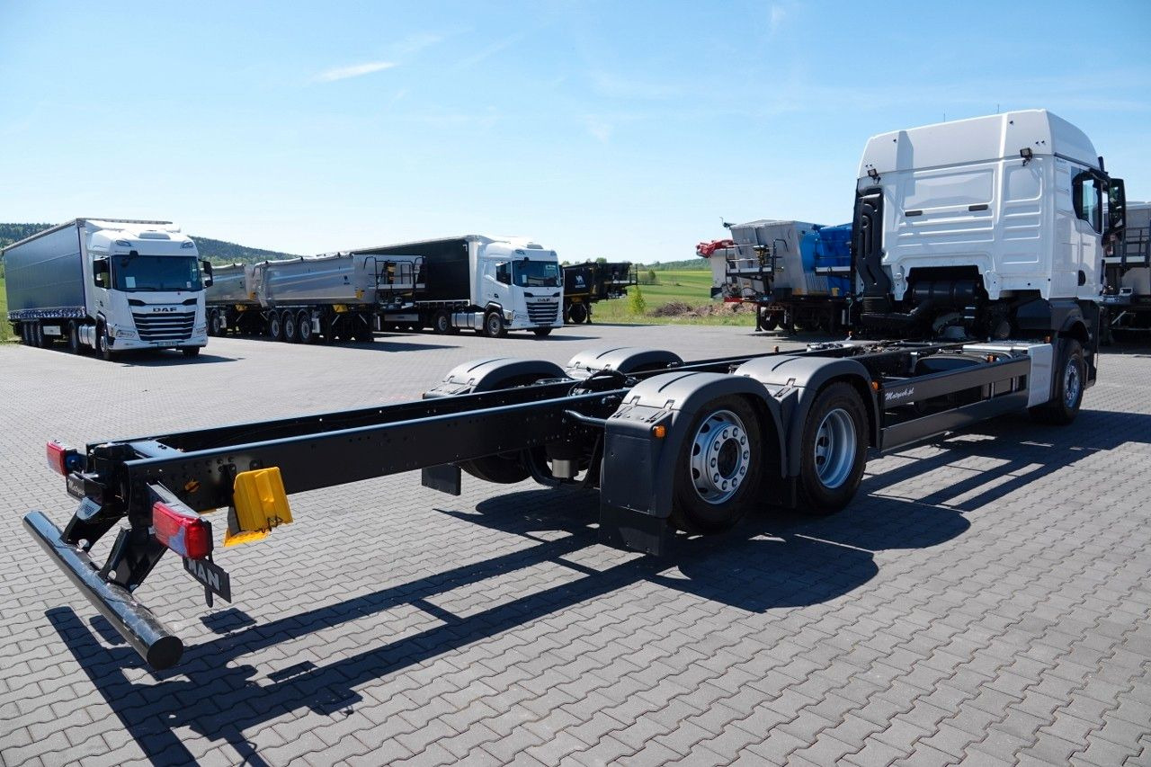 MAN TGX 26.520 / 6x2 / RAMA DŁ. 9,1M / OŚ PODNOSZONA - Tracteur routier: photos 3 MAN TGX 26.520 / 6x2 / RAMA DŁ. 9,1M / OŚ PODNOSZONA - Tracteur routier: photos 3