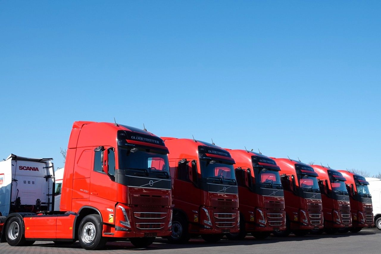 Volvo FH 500 / I-SAVE / XXL / I-PARK COOL / NOWY MODEL - Tracteur routier: photos 1 Volvo FH 500 / I-SAVE / XXL / I-PARK COOL / NOWY MODEL - Tracteur routier: photos 1