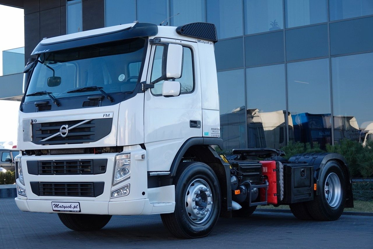 Volvo FM 380 / PEŁNY ADR / DZIENNA NISKA KABINA / EURO - Tracteur routier: photos 1 Volvo FM 380 / PEŁNY ADR / DZIENNA NISKA KABINA / EURO - Tracteur routier: photos 1