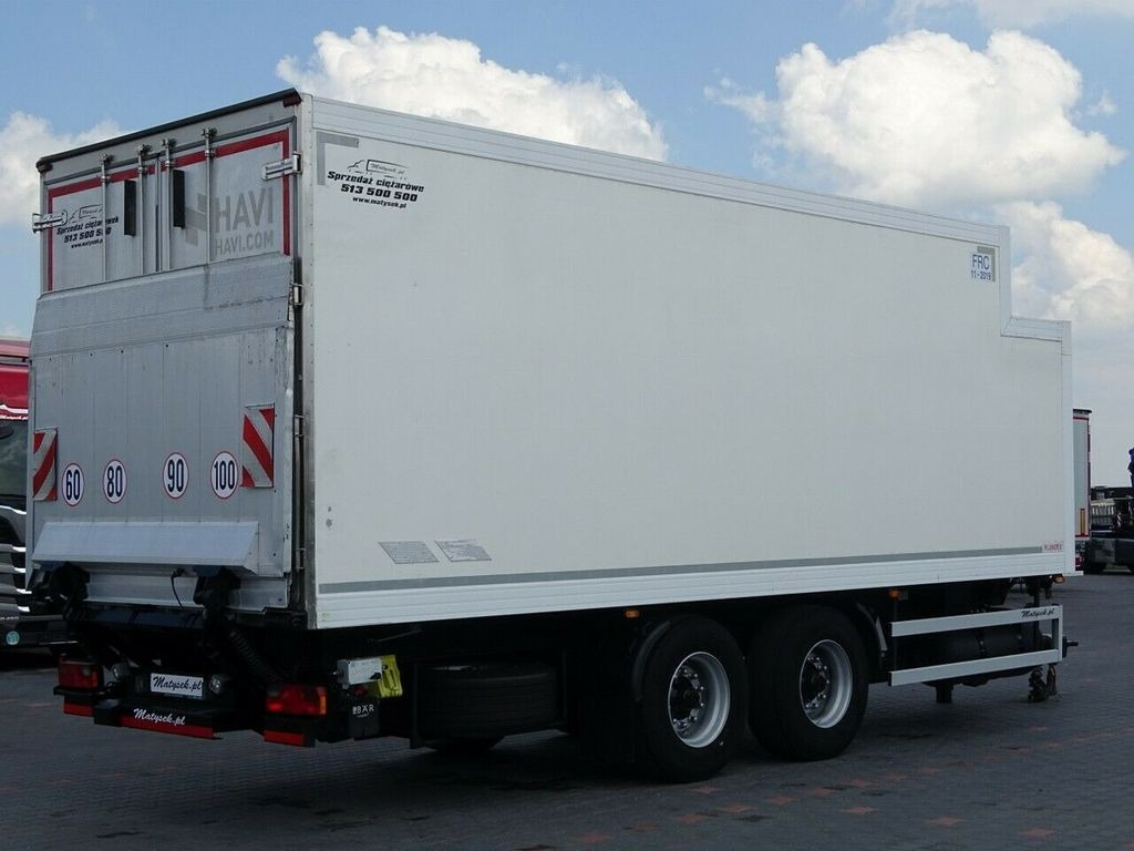Wielton PLANDEX/REFRIDGERATOR/19 PALLETS/TK TS300/7,55 M - Remorque frigorifique: photos 5 Wielton PLANDEX/REFRIDGERATOR/19 PALLETS/TK TS300/7,55 M - Remorque frigorifique: photos 5