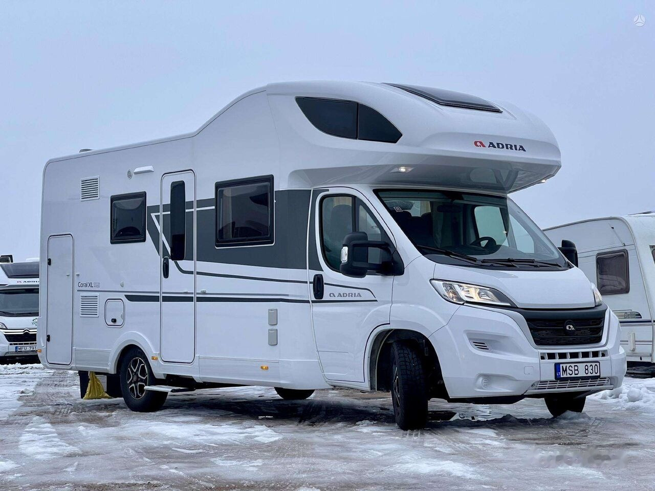 Adria CoralXL FIAT Aut. - Camping-car capucine: photos 5 Adria CoralXL FIAT Aut. - Camping-car capucine: photos 5