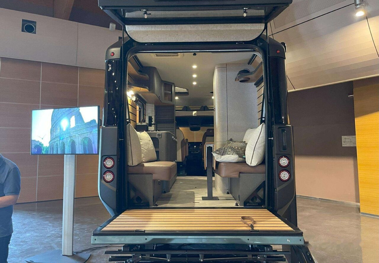 Hymer Venture S - Camping-car profilé: photos 4 Hymer Venture S - Camping-car profilé: photos 4
