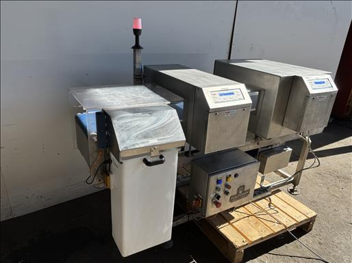 Loma IQ Twin head metal detector - Machine agroalimentaire: photos 3 Loma IQ Twin head metal detector - Machine agroalimentaire: photos 3