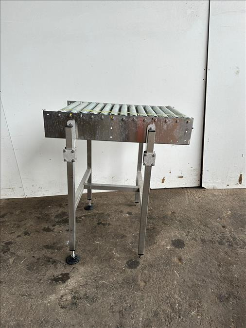 NNP Roller conveyor - Convoyeur: photos 2 NNP Roller conveyor - Convoyeur: photos 2