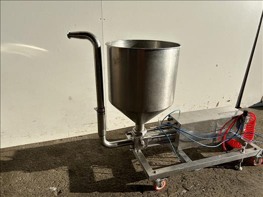 Winyard Midi MKII Depositor - Machine agroalimentaire: photos 3 Winyard Midi MKII Depositor - Machine agroalimentaire: photos 3