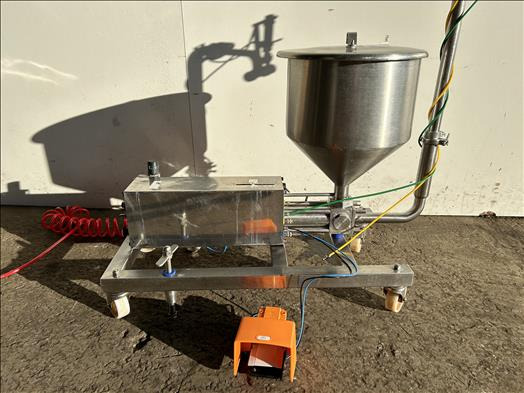 Winyard Minifill MKIII Depositor - Machine agroalimentaire: photos 2 Winyard Minifill MKIII Depositor - Machine agroalimentaire: photos 2