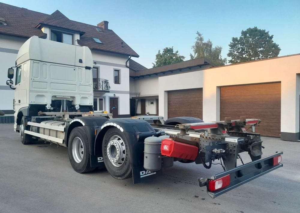 DAF XF 106 450 / BDF RETARDER - Châssis cabine: photos 5 DAF XF 106 450 / BDF RETARDER - Châssis cabine: photos 5