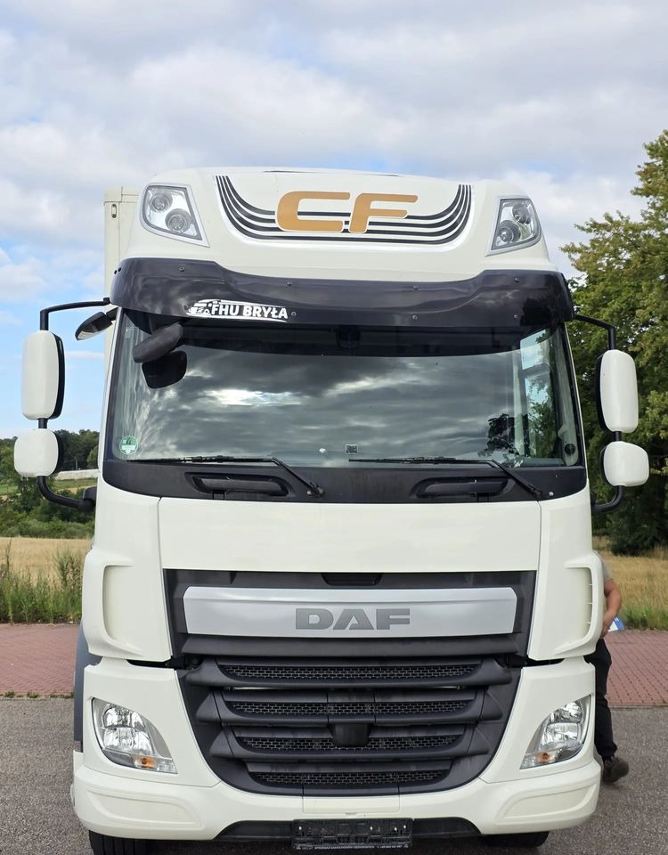 DAF CF 330/10.2017/KONTENER MEBLOWY/IZOTERMA/WINDA/18 PALET/E6/NISKI PRZEBIEG/Z NIEMIEC/JAK NOWY/DUŻY SILNIK 10 837cm3// - Camion fourgon: photos 4 DAF CF 330/10.2017/KONTENER MEBLOWY/IZOTERMA/WINDA/18 PALET/E6/NISKI PRZEBIEG/Z NIEMIEC/JAK NOWY/DUŻY SILNIK 10 837cm3// - Camion fourgon: photos 4