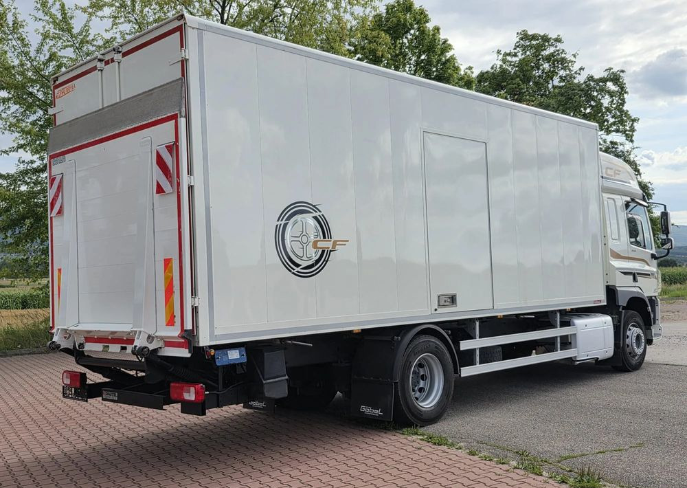 DAF CF 330/10.2017/KONTENER MEBLOWY/IZOTERMA/WINDA/18 PALET/E6/NISKI PRZEBIEG/Z NIEMIEC/JAK NOWY/DUŻY SILNIK 10 837cm3// - Camion fourgon: photos 5 DAF CF 330/10.2017/KONTENER MEBLOWY/IZOTERMA/WINDA/18 PALET/E6/NISKI PRZEBIEG/Z NIEMIEC/JAK NOWY/DUŻY SILNIK 10 837cm3// - Camion fourgon: photos 5
