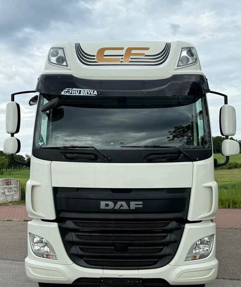 DAF CF 330/10.2017/KONTENER MEBLOWY/IZOTERMA/WINDA/18 PALET/E6/NISKI PRZEBIEG/Z NIEMIEC/JAK NOWY/DUŻY SILNIK/ - Camion fourgon: photos 3 DAF CF 330/10.2017/KONTENER MEBLOWY/IZOTERMA/WINDA/18 PALET/E6/NISKI PRZEBIEG/Z NIEMIEC/JAK NOWY/DUŻY SILNIK/ - Camion fourgon: photos 3