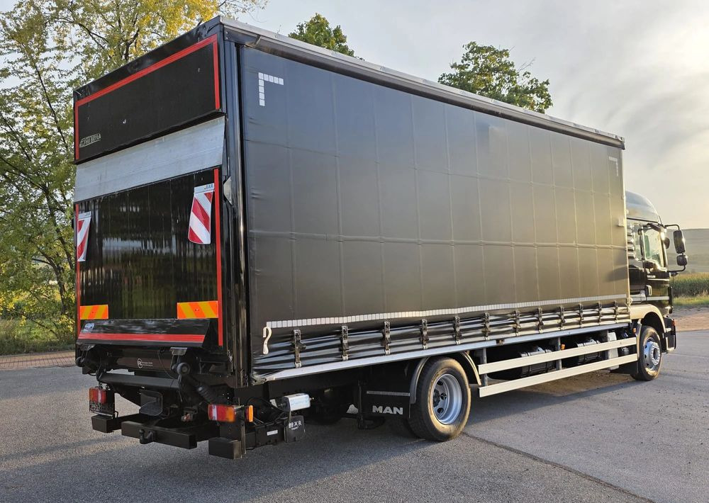 MAN TGM 15.290 / FIRANKA / 2019R / SPROWADZONY/ 7500 ŁADOWNOŚĆ / 18 PALET / E6 / JAK NOWY / WINDA / - Camion à rideaux coulissants: photos 4 MAN TGM 15.290 / FIRANKA / 2019R / SPROWADZONY/ 7500 ŁADOWNOŚĆ / 18 PALET / E6 / JAK NOWY / WINDA / - Camion à rideaux coulissants: photos 4