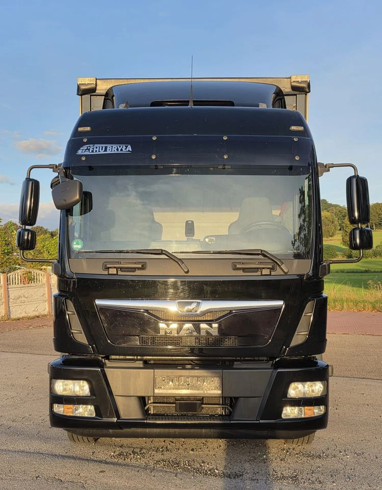 MAN TGM 15.290 / FIRANKA / 2019R / SPROWADZONY/ 7500 ŁADOWNOŚĆ / 18 PALET / E6 / JAK NOWY / WINDA / - Camion à rideaux coulissants: photos 3 MAN TGM 15.290 / FIRANKA / 2019R / SPROWADZONY/ 7500 ŁADOWNOŚĆ / 18 PALET / E6 / JAK NOWY / WINDA / - Camion à rideaux coulissants: photos 3