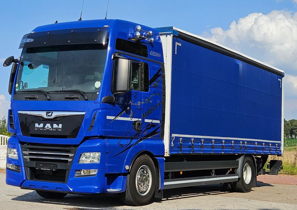 MAN TGX 18.430 / FIRANKA / WINDA / KLIMA POSTOJOWA / 300TYŚ PRZEBIEG / 2020 /E6 / KLIMA POSTOJOWA / SPROWADZONY / JAK NOWY / AUTOMAT - Camion à rideaux coulissants: photos 2 MAN TGX 18.430 / FIRANKA / WINDA / KLIMA POSTOJOWA / 300TYŚ PRZEBIEG / 2020 /E6 / KLIMA POSTOJOWA / SPROWADZONY / JAK NOWY / AUTOMAT - Camion à rideaux coulissants: photos 2