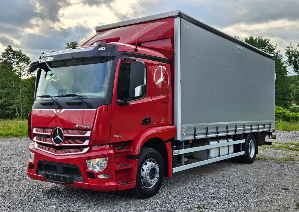 Mercedes-Benz ACTROS 1830/1827/1832/FIRANKA/WINDA/18 EUROPALET/AUTOMAT/Z NIEMIEC/2017/DUŻA ŁADOWNOŚĆ - Camion à rideaux coulissants: photos 1 Mercedes-Benz ACTROS 1830/1827/1832/FIRANKA/WINDA/18 EUROPALET/AUTOMAT/Z NIEMIEC/2017/DUŻA ŁADOWNOŚĆ - Camion à rideaux coulissants: photos 1
