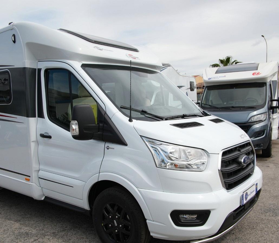 Burstner lineo t 700 - Camping-car profilé: photos 3 Burstner lineo t 700 - Camping-car profilé: photos 3