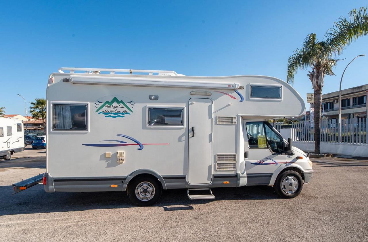 Challenger genesis 142 - Camping-car capucine: photos 3 Challenger genesis 142 - Camping-car capucine: photos 3