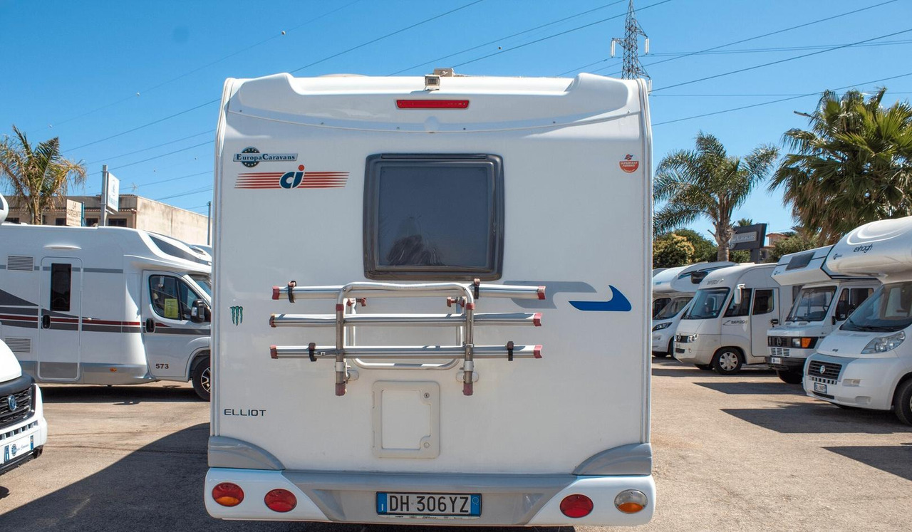 Ci elliot 40 maxi - Camping-car capucine: photos 4 Ci elliot 40 maxi - Camping-car capucine: photos 4