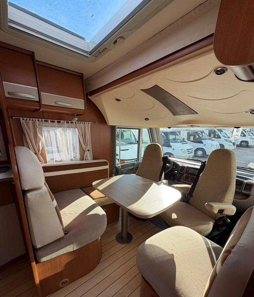 Pilote G740 - Camping-car intégral: photos 5 Pilote G740 - Camping-car intégral: photos 5