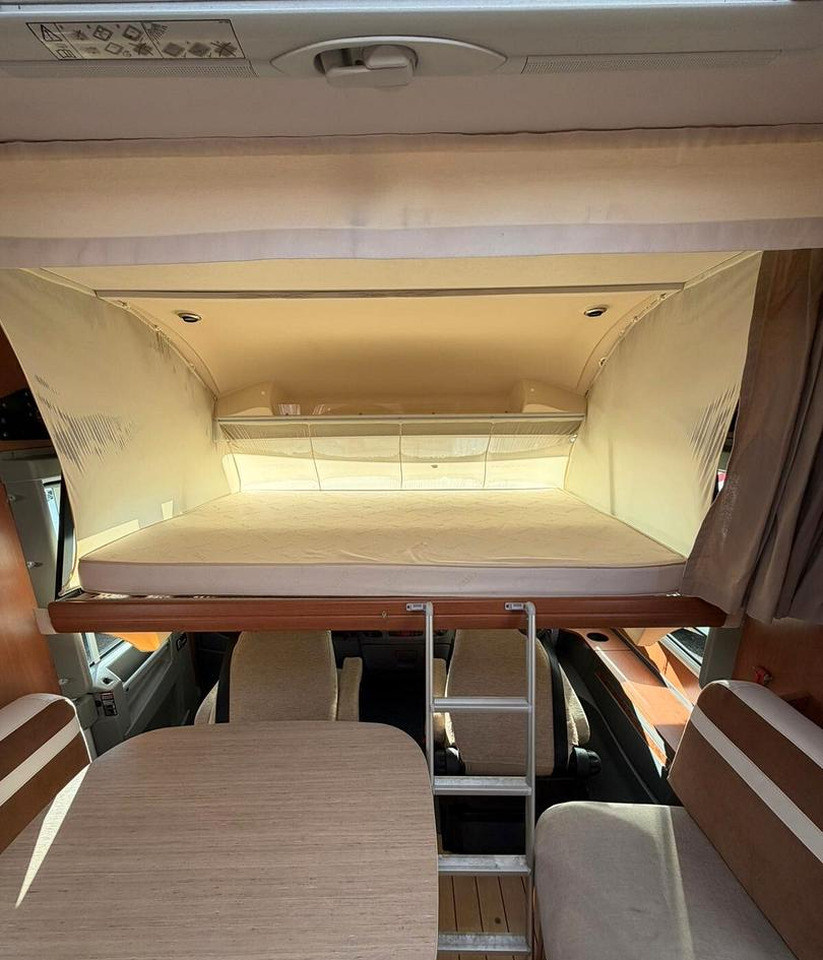 Camping-car intégral Pilote G740: photos 11 Camping-car intégral Pilote G740: photos 11