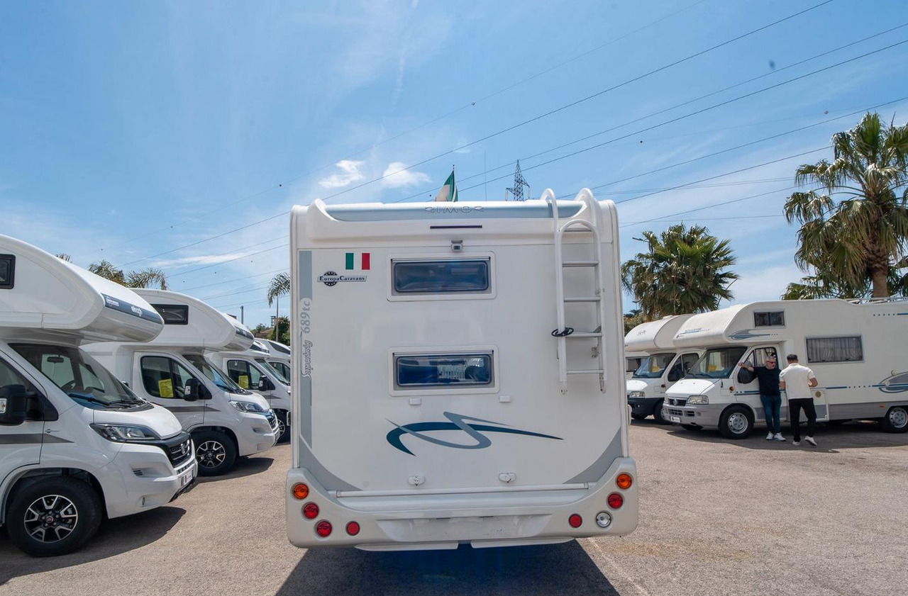 Rimor superbrig 689 tc - Camping-car capucine: photos 4 Rimor superbrig 689 tc - Camping-car capucine: photos 4