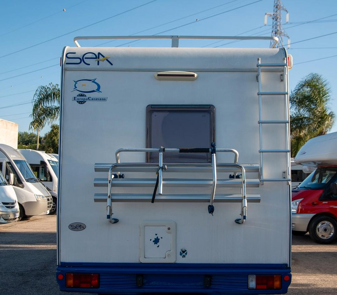 Sea dinghy 2 - Camping-car capucine: photos 4 Sea dinghy 2 - Camping-car capucine: photos 4