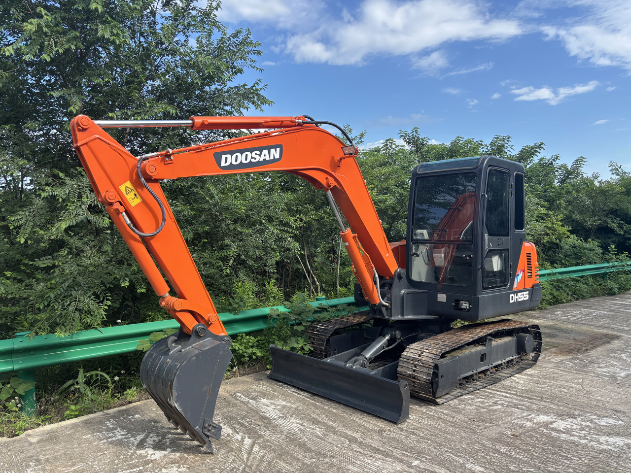 Doosan DH 55-7 DH55 - Mini pelle: photos 2 Doosan DH 55-7 DH55 - Mini pelle: photos 2