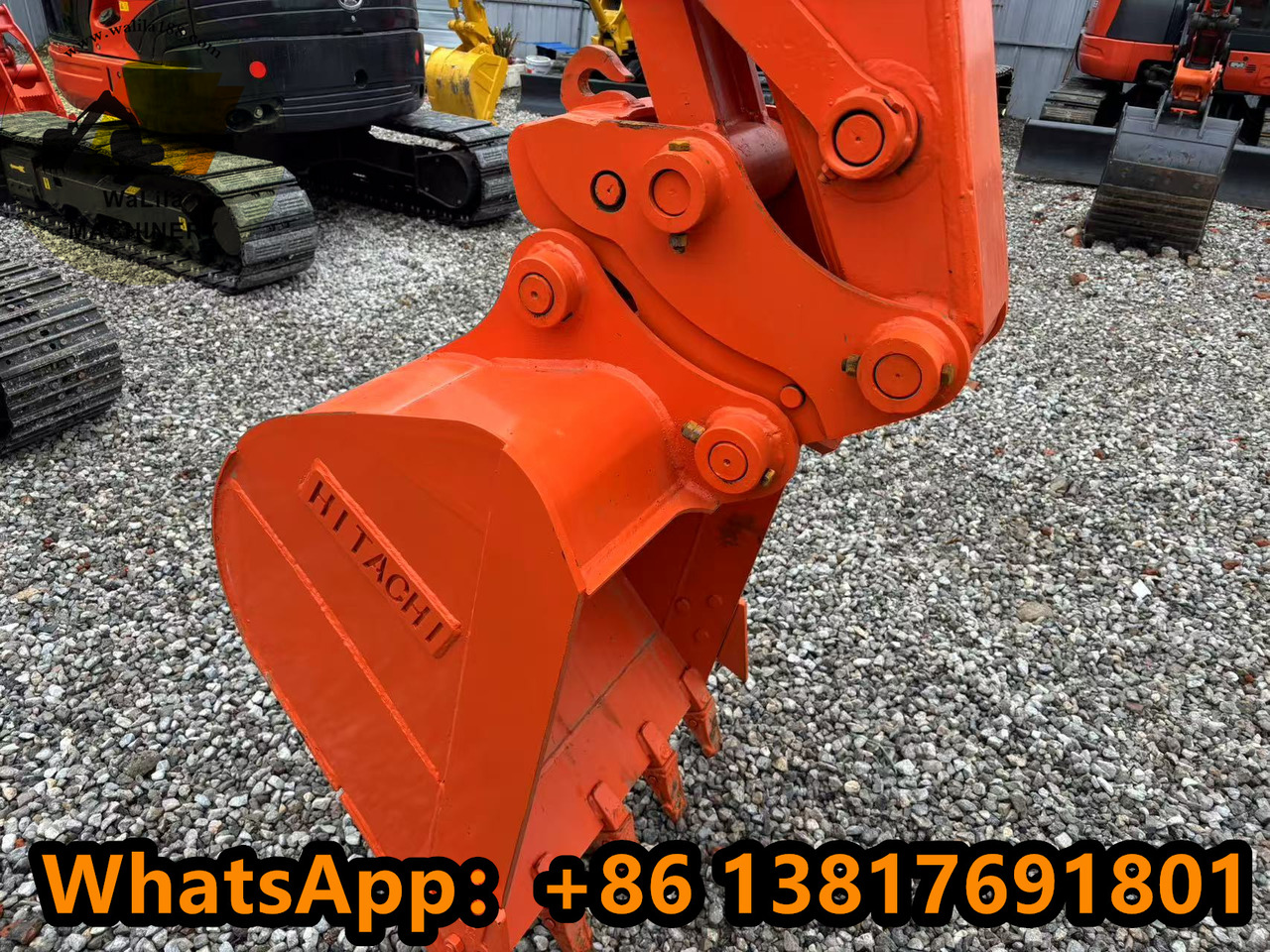 HITACHI Zx70 - Mini pelle: photos 2 HITACHI Zx70 - Mini pelle: photos 2